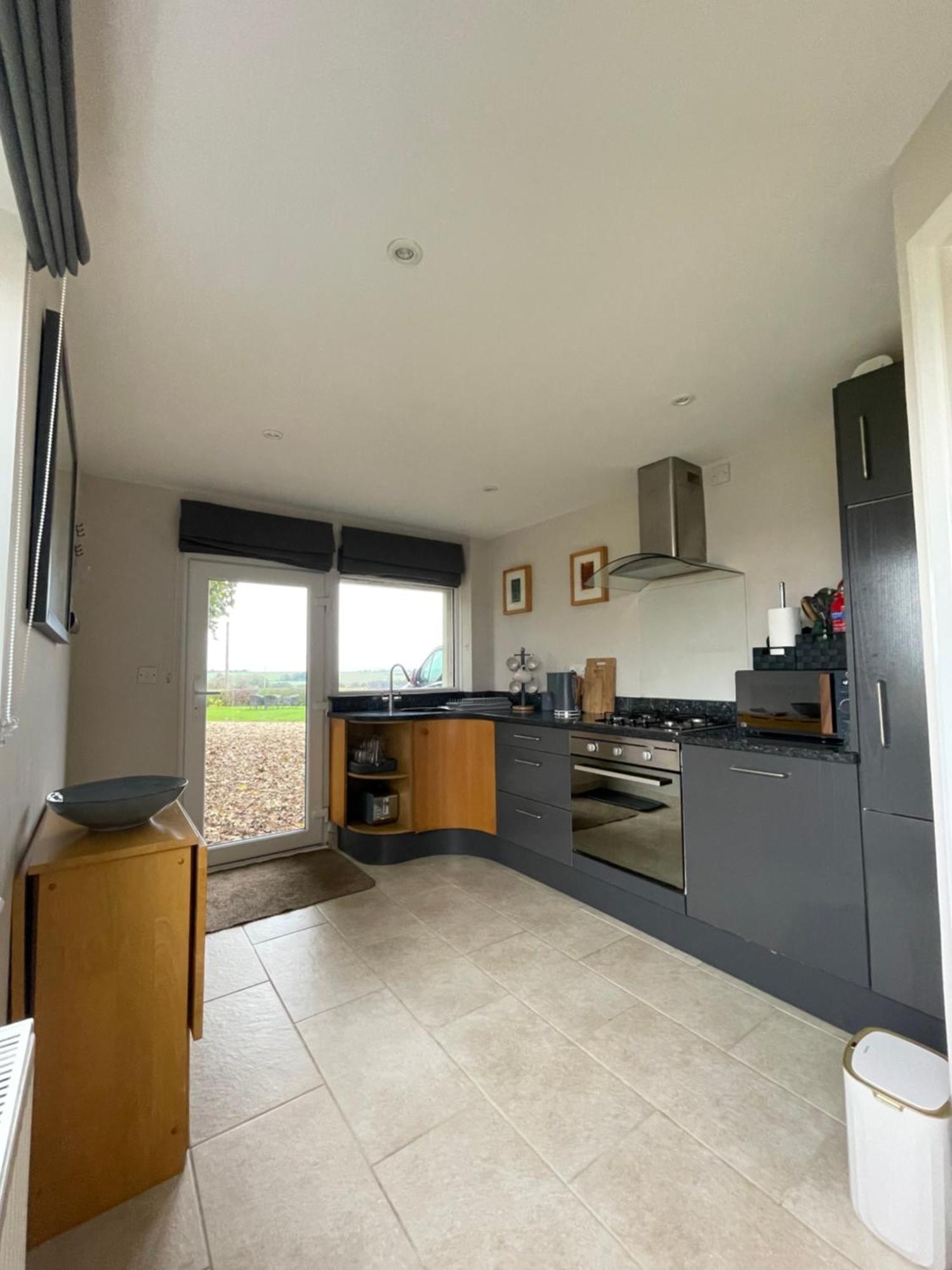 The Annex @ 3 East Town Cottages West Ashton Exteriör bild
